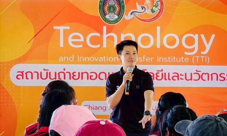 LINE_ALBUM_2025.11.25_251125_10