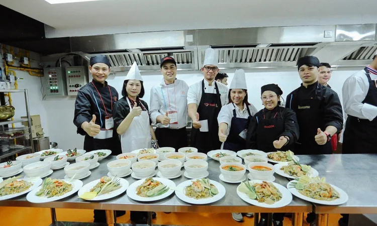 LINE_ALBUM_เชฟไทย_241226_13
